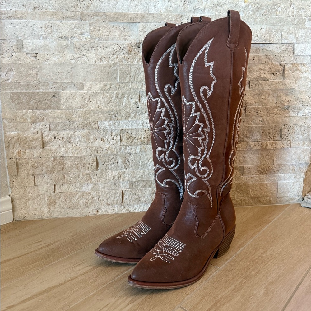 Tall Women’s Cowboy Boots